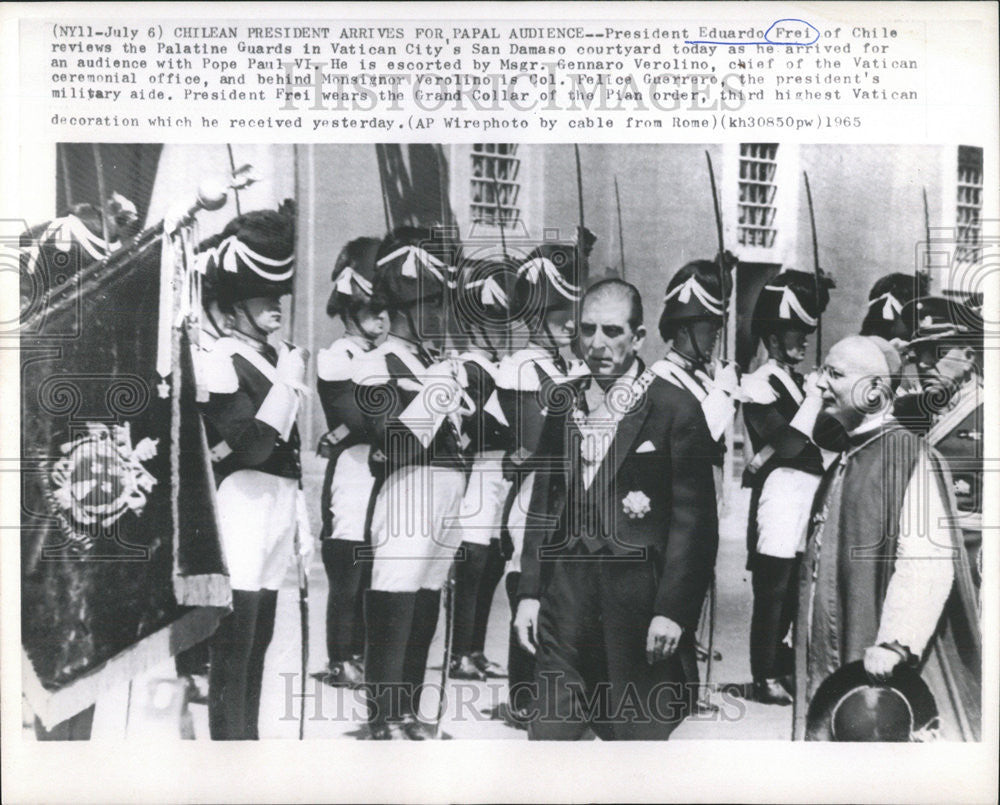 1965 Press Photo President Eduardo Frei Chile Palatine Guards Vatican City Pope - Historic Images