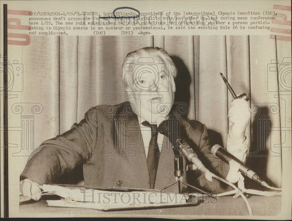 1974 Press Photo Lord Killanin, President of IOC, Announce Draft Proposals - Historic Images