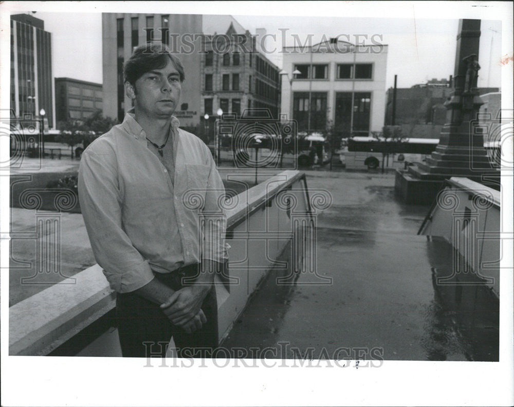 1993 Press Photo Claude Hill Joliet Judge Martin Rudman - Historic Images