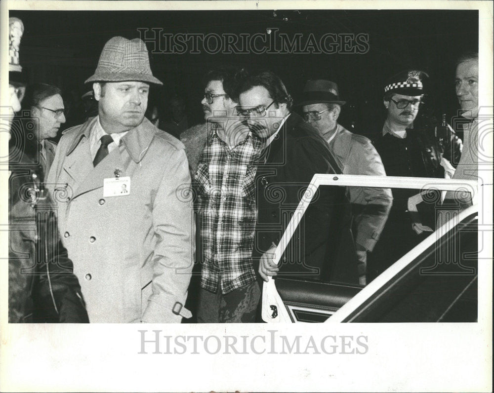 1983 Press Photo Pat Kilcoyne Arrested Murder Father-In-Law Stepchildren - Historic Images