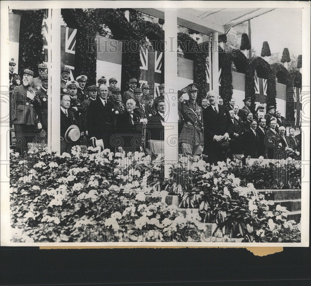 1938 Press Photo King George VI Britain Paris Flower Bedecked Pavilion Flag - Historic Images