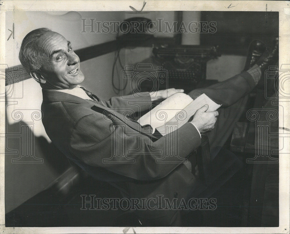 1945 Press Photo Alois Knapp Psychological Shame Goosepimple - Historic Images