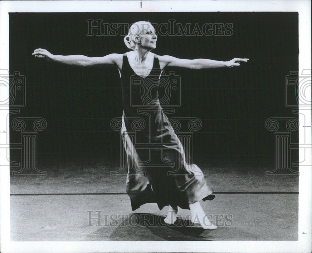 1977 Press Photo Annabelle Gamson Dancer - Historic Images