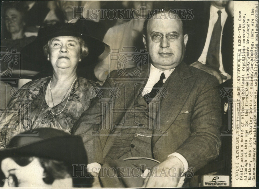 1936 Press Photo Gann family Dolly Gann Gann Brother Republican Habit Kansas - Historic Images