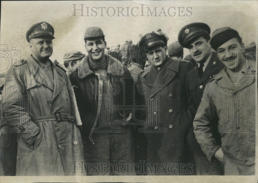 1944 Press Photo Frank Cecilia, Bruce Grant, Sgt. Rothberg, Arthur Romito - Historic Images