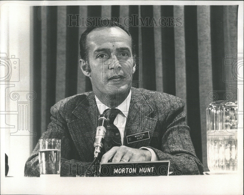 1971 Press Photo Morton Hunt Sex Panel Discussion - Historic Images