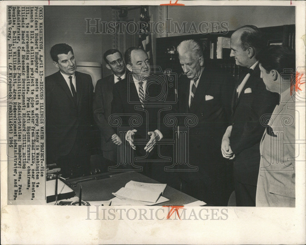 1965 Press Photo Vice President Hubert Humphrey meet Washington  Eugene Rena - Historic Images