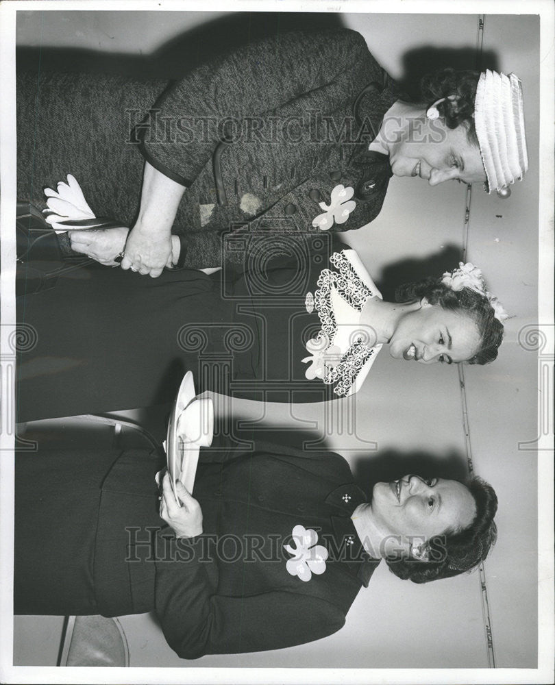 1957 Press Photo Harold C Voris President Miss Daria Brown Chester Laing - Historic Images