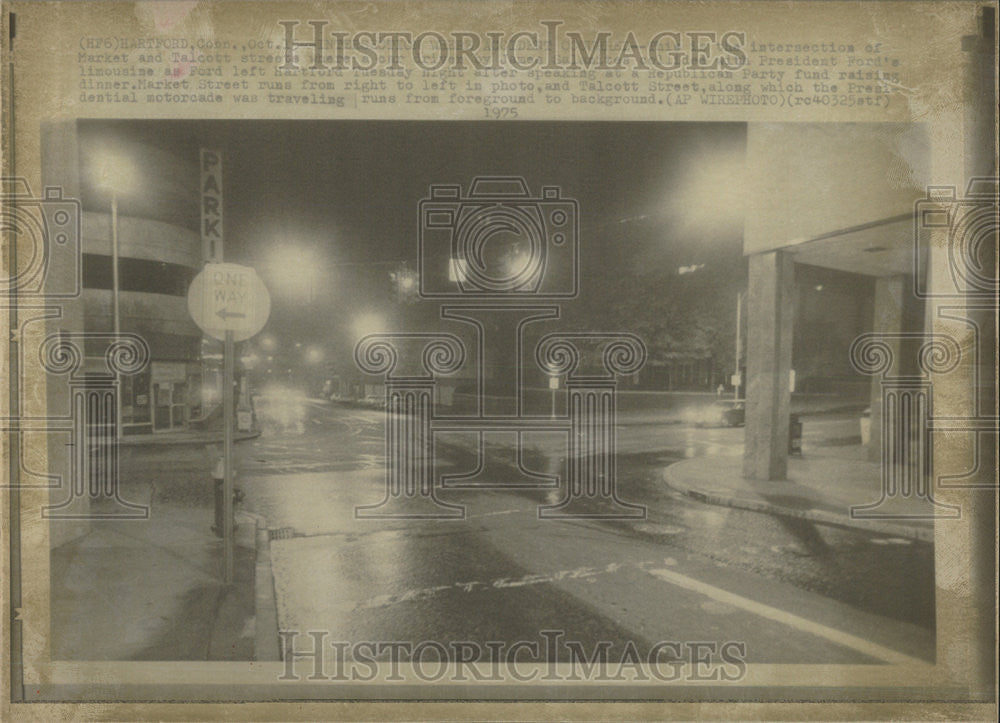 1975 Press Photo Market Talcott street car James Salanites President Ford dinner - Historic Images