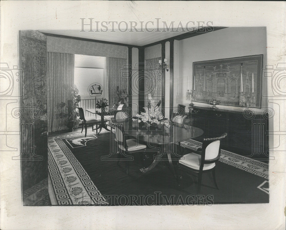 1952 Press Photo Black Yellow White Dominant Color Dining Room Woodwork Gray - Historic Images