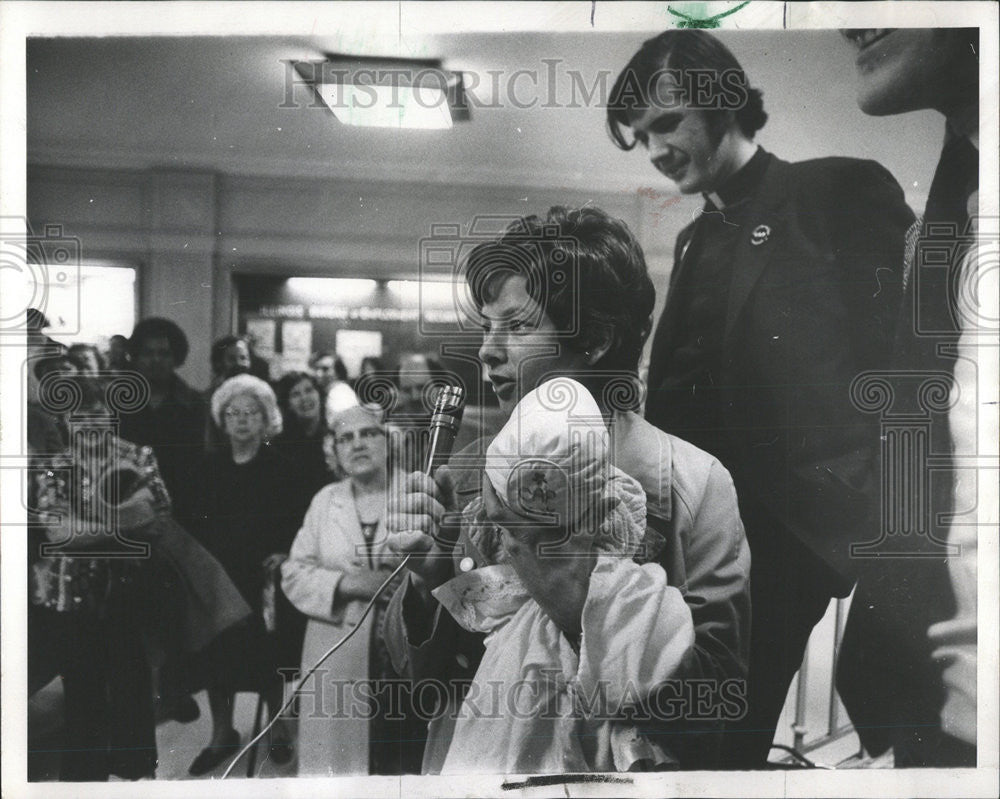 1972 Press Photo Women Arm CAP Judy Eyring Leader - Historic Images