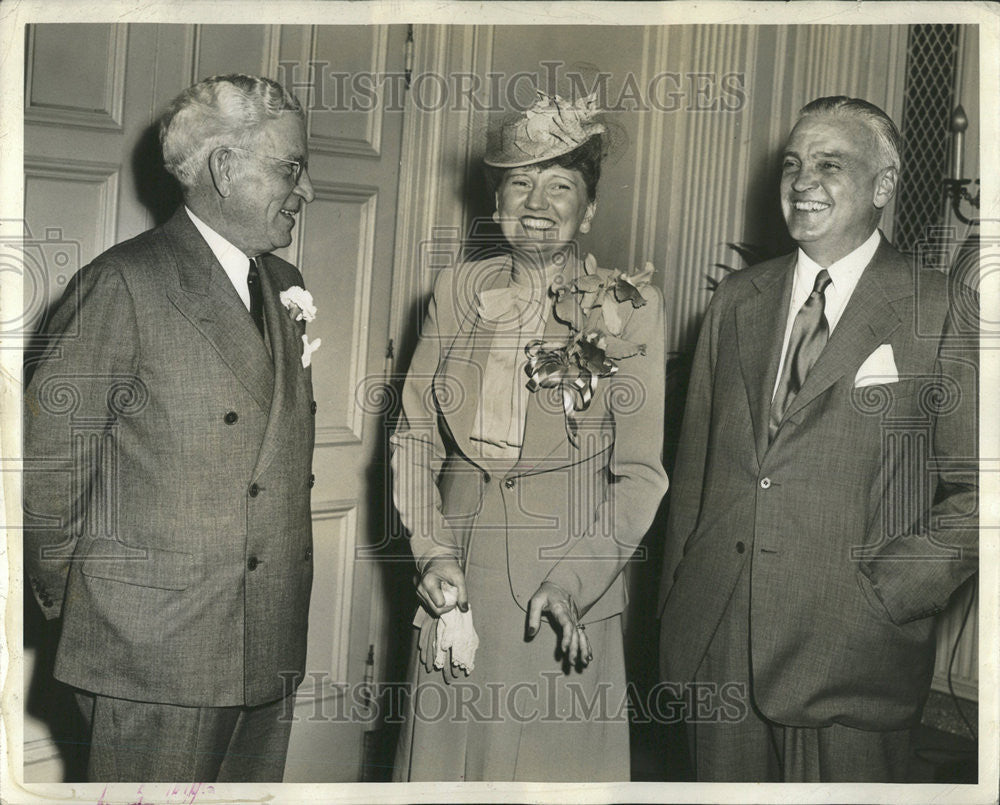 1942 Press Photo Maryborn Ward Norma Ballard Marshall Field Wife - Historic Images