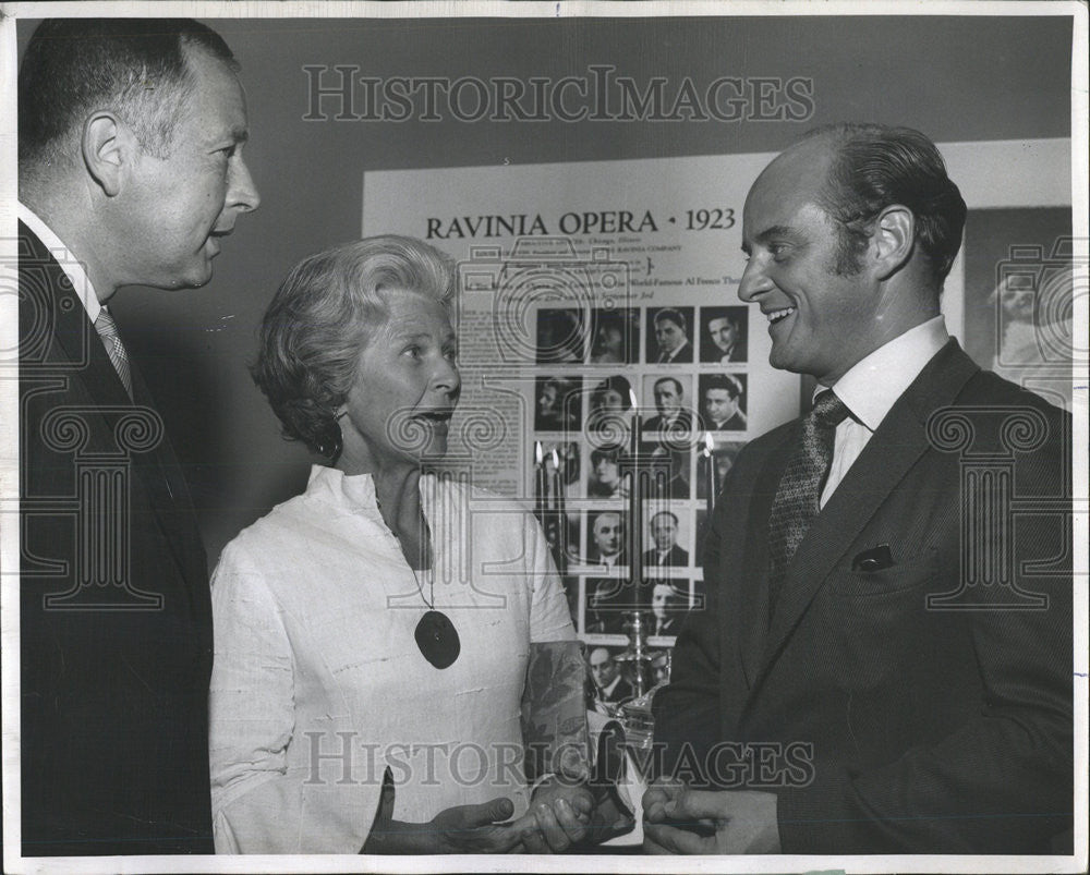 1969 Press Photo Ravinia Glen Lloyd woman American Conservator Williazm Ball - Historic Images