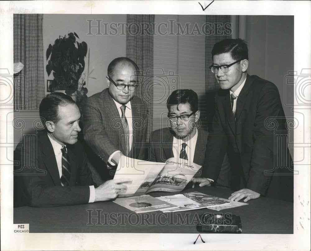 1960 Press Photo E A Locke Jr Union Tank Car Co President - Historic Images