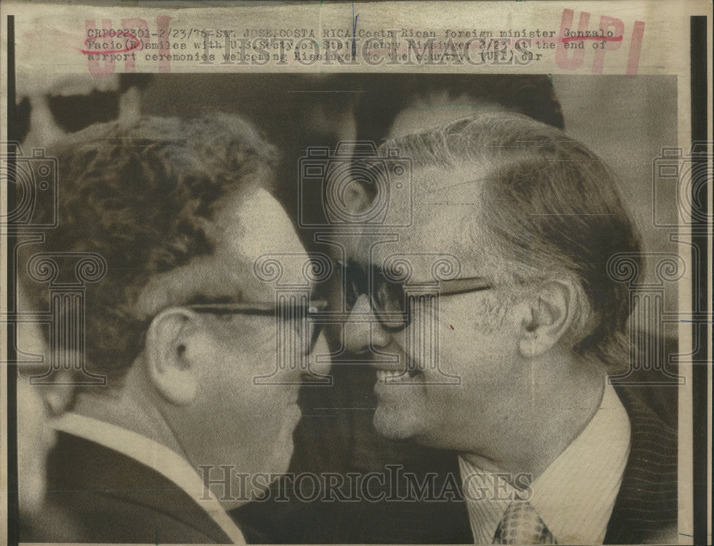 1976 Press Photo Costa Rican foreign minister Gonzalo Facio Henry Kissinger - Historic Images