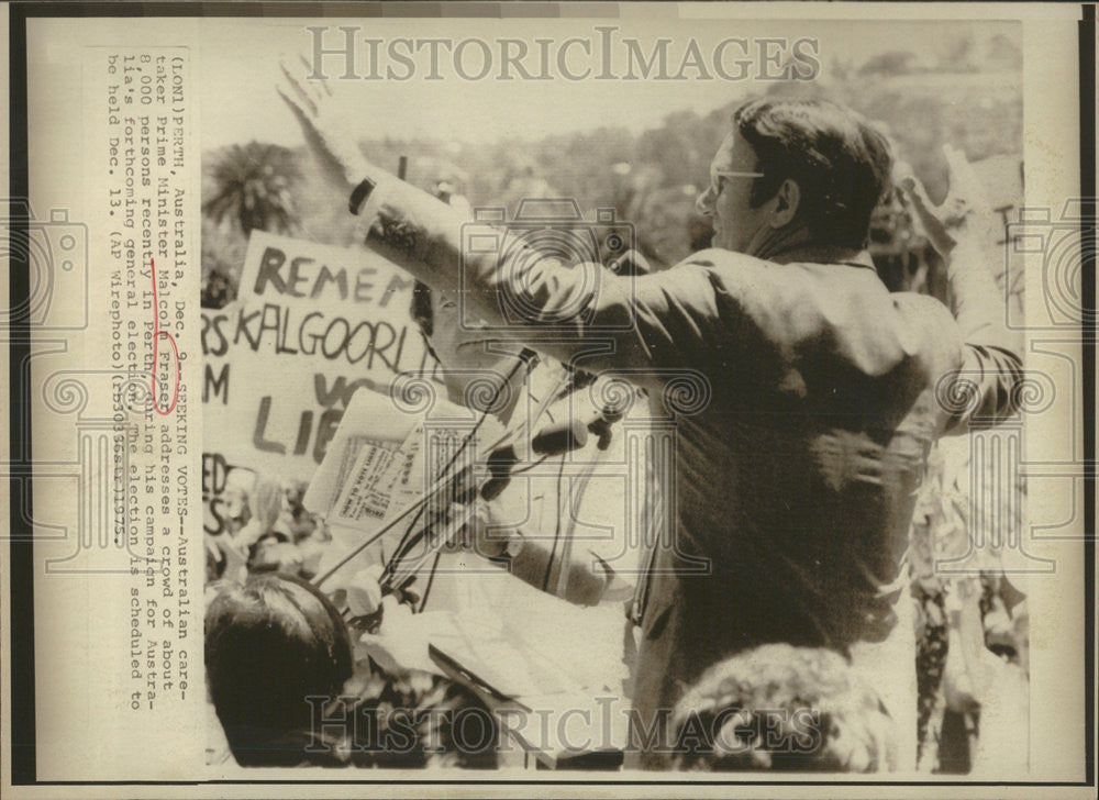 1975 Press Photo Prime Minister Malcolm Fraser Australian General Elections Vote - Historic Images