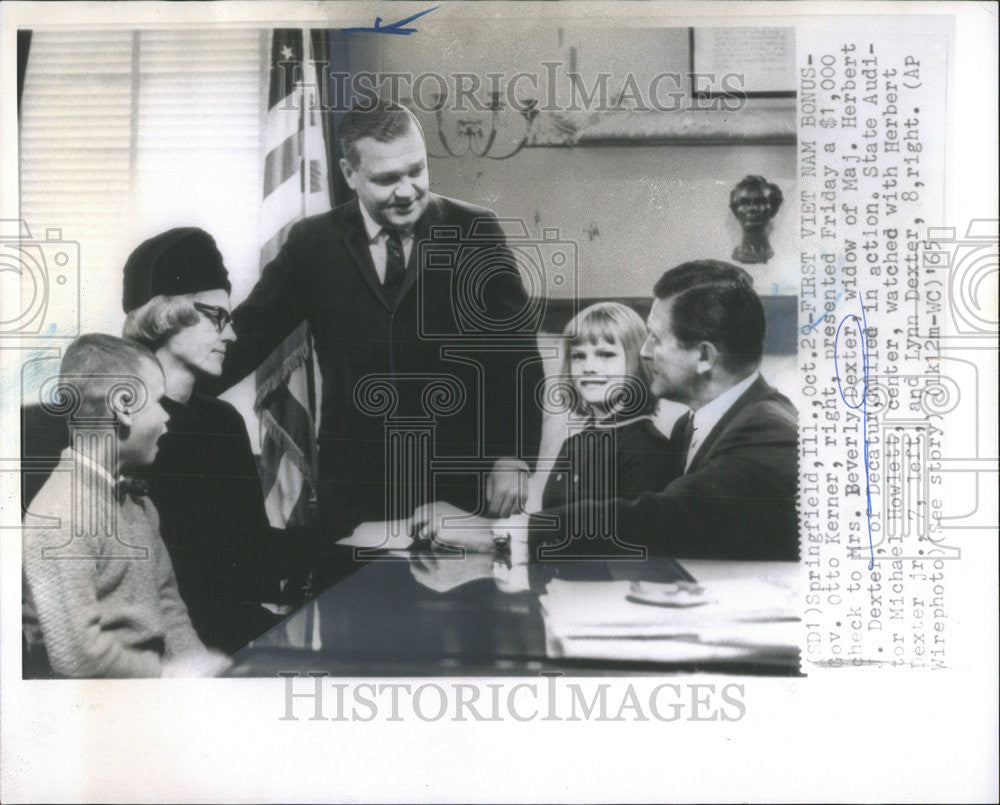 1965 Press Photo Mrs. Beverly Dexter Widow of Maj. Herbert - Historic Images