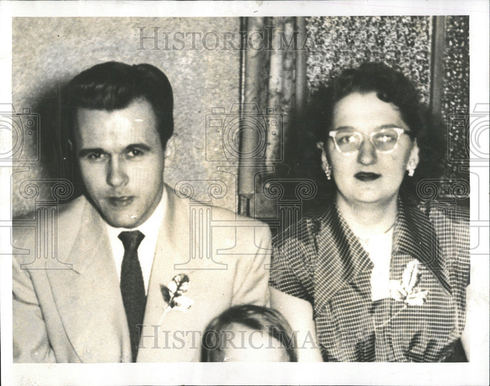 1961 Press Photo John Kostric Wife Elaine Kostric Live Place McLynn Kitchen - Historic Images