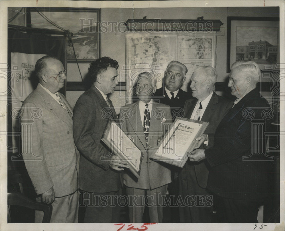 1948 Press Photo Pat &amp;George display plaques for long service on fire department - Historic Images