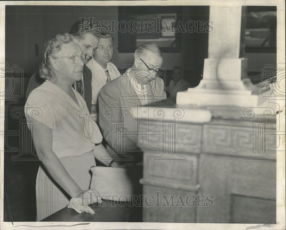 1953 Press Photo Eleanore Libonati Sister Senator Housing Court Today Failure - Historic Images