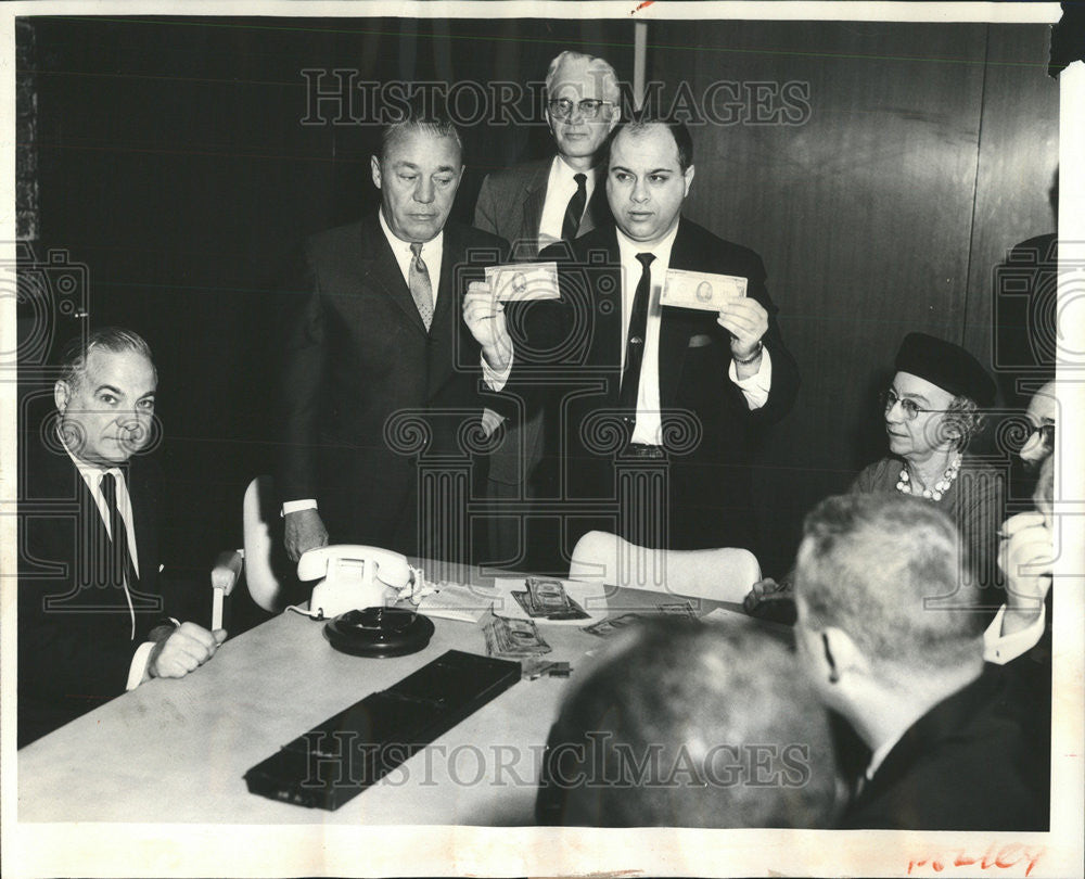 1964 Press Photo James O&#39;Keefe Public Administrator Joseph Sheahan John Licastro - Historic Images