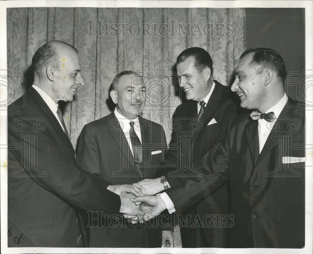 1958 Press Photo Dr Elmer Hansen Manuela Lichtenstein Surgeon CC Hospital - Historic Images