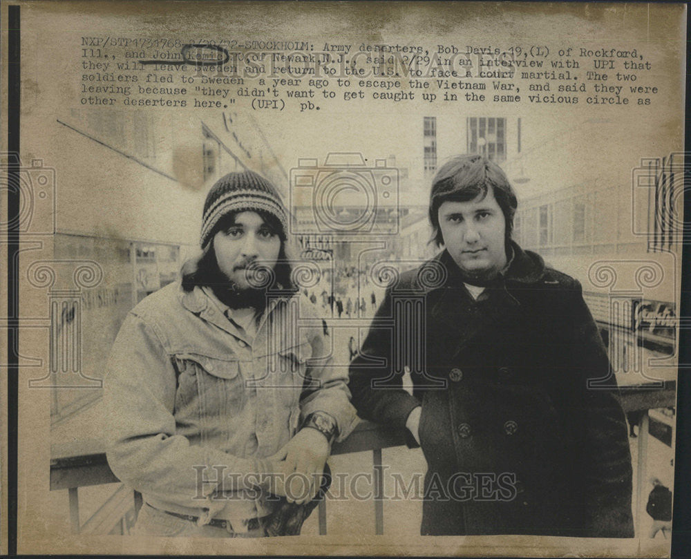 1972 Press Photo Bob Davis John Kemic Sweden Vietnam War Deserters - Historic Images