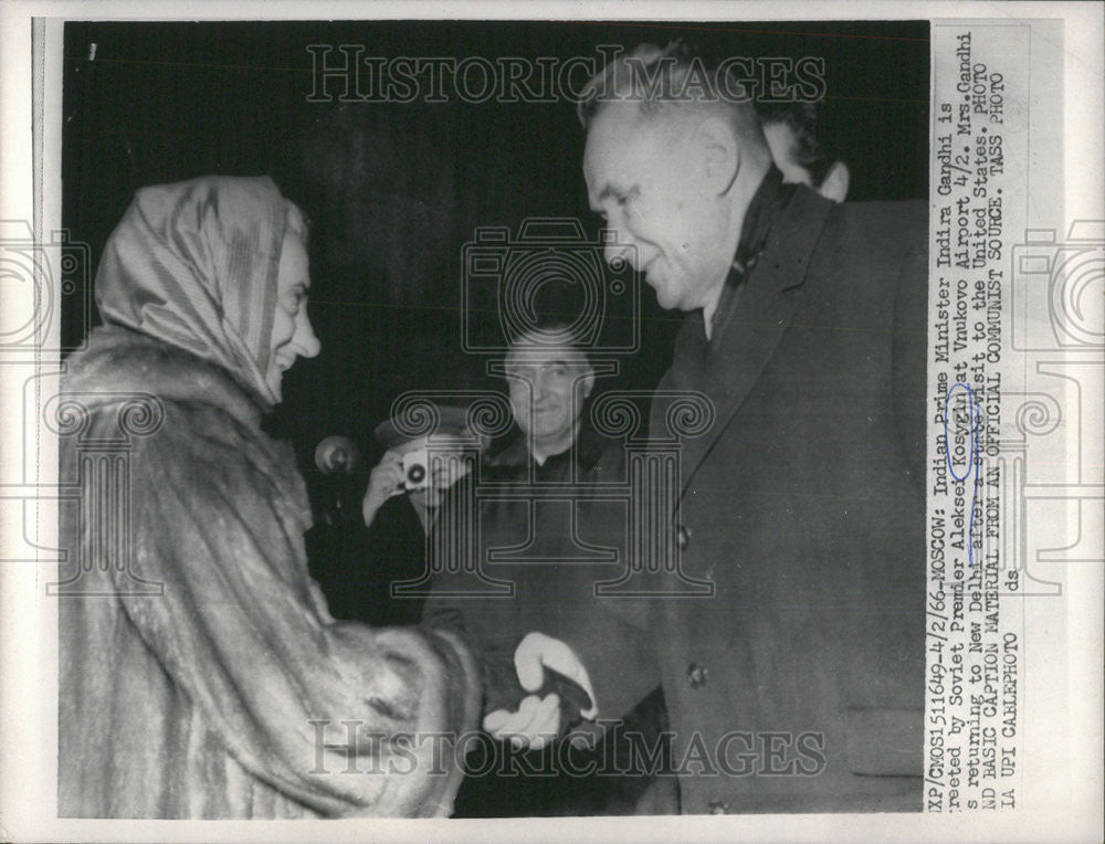 1966 Press Photo Indian Prime Minister Indira Gandhi Soviet Aleksei Kosygin - Historic Images