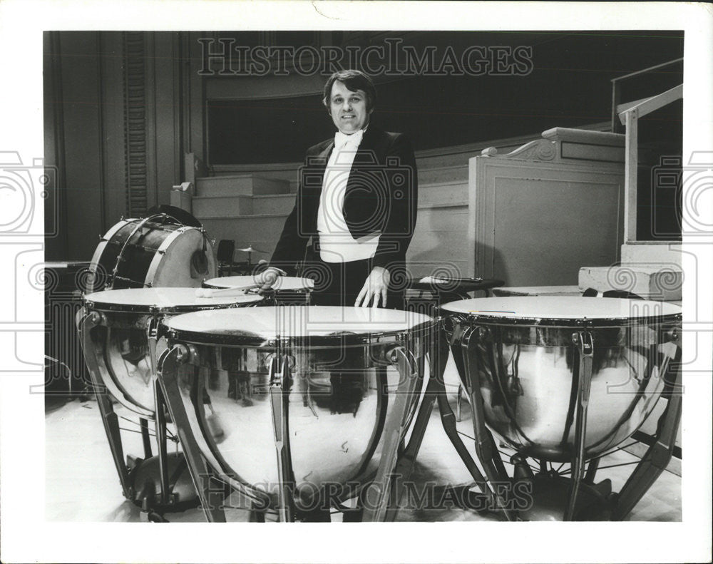 1977 Press Photo Donald Koss musician Chicago Symphony orchestra show performs - Historic Images