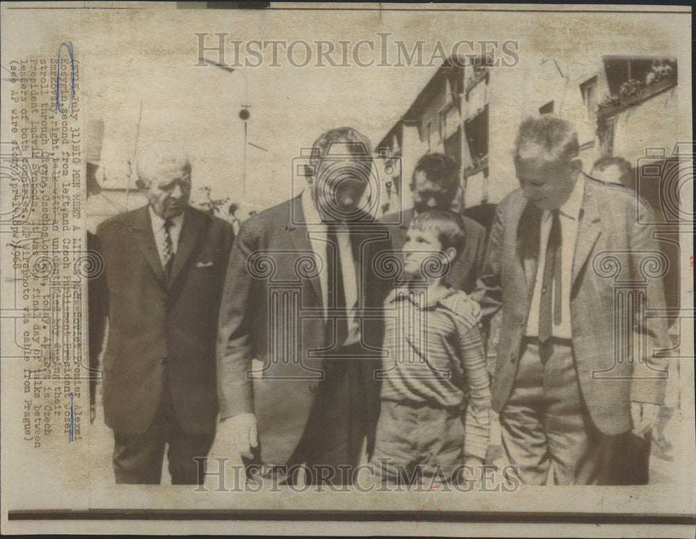 1968 Press Photo Soviet Premier Alexei Kosygin Czech Parliament Josef Smrkovsky - Historic Images