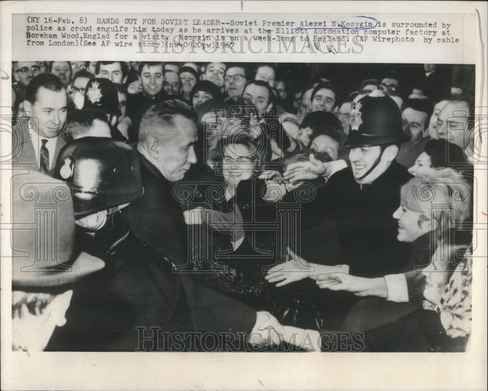 1967 Press Photo Soviet Premier Alexei Kosygin Elliot Automation compute Police - Historic Images