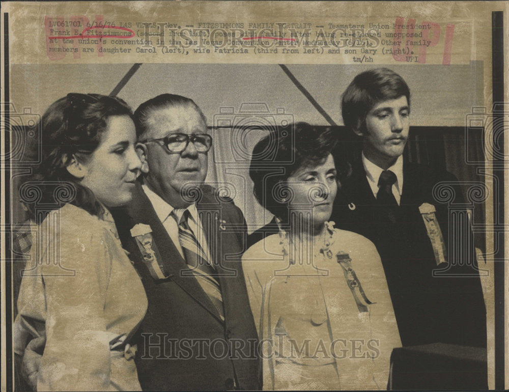 1976 Press Photo Union President Frank E Fitsimmons Family - Historic Images