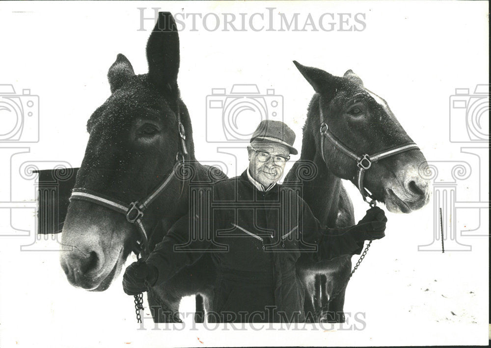 1980 Press Photo Veldi Kelley Muleskinner Candidate Dick Pat Presidential Names - Historic Images