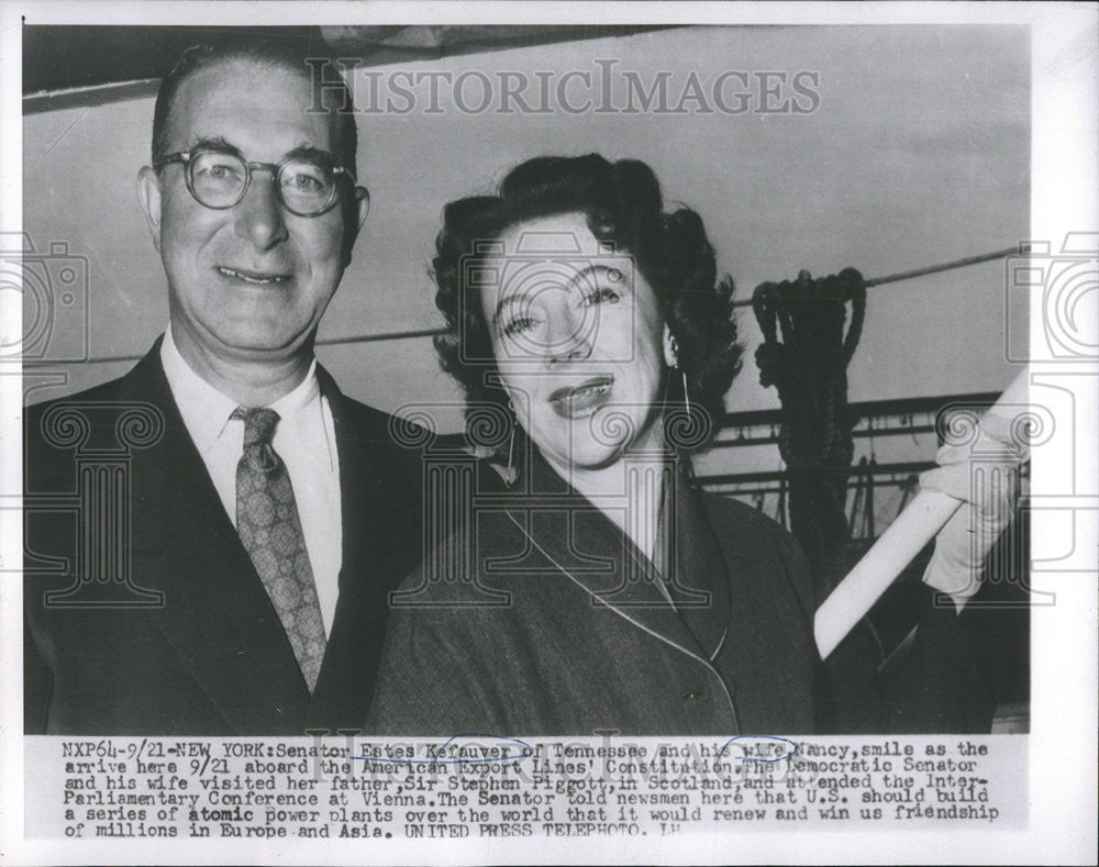 1954 Press Photo Senator Estes Kefauver Tennessee Nancy America Export New York - Historic Images