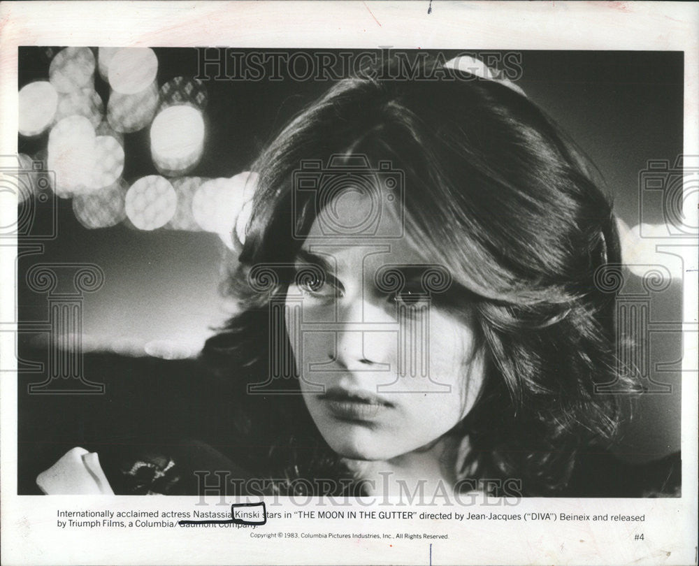 1984 Press Photo Actress Nastassia Kinski Moon Gutter Jean Jacques Beine Film - Historic Images