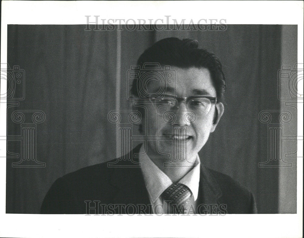 1973 Press Photo Robert Kinoshita business member Skokie trustee - Historic Images