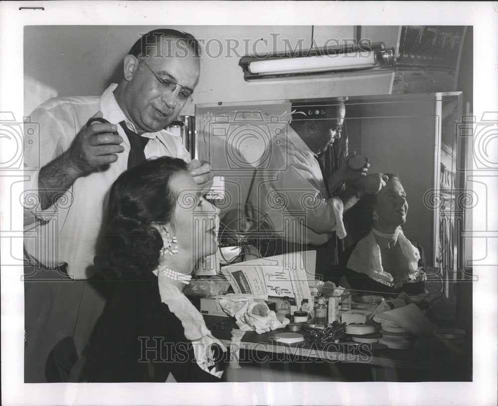 1952 Press Photo CBS Television makeup Lewis Mrs. Estes Kefauver appearance - Historic Images