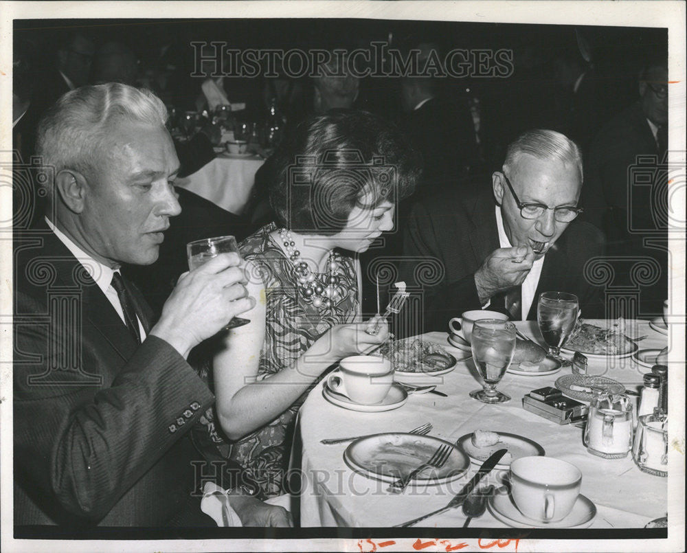 1962 Press Photo Perry H. Lewis Chicago Lawyer - Historic Images