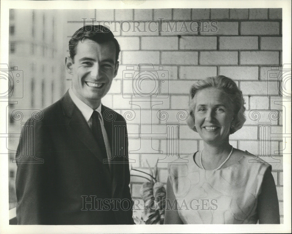 1964 Press Photo Michael Dewell National Repertory Theatre Founder - Historic Images