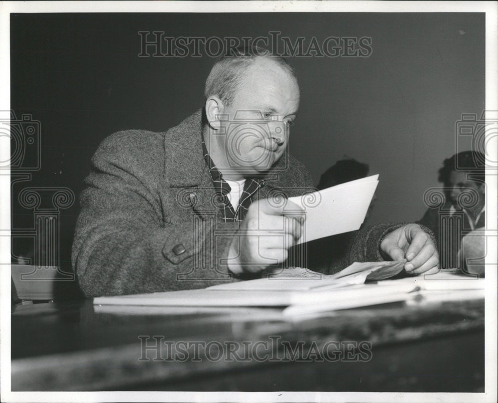 1958 Press Photo Walter Kornonacki Miles Inquest Kornacki - Historic Images