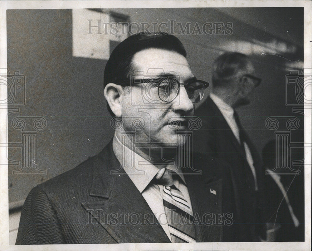 1970 Press Photo Du Page County Resident/Politician Frank Leonette - Historic Images