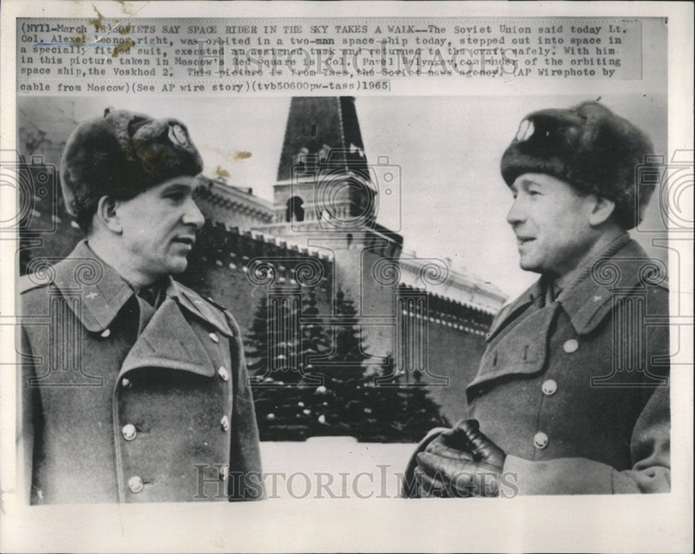 1965 Press Photo Soviet Union Alexei lenoy Space Ship Red Square Moscow - Historic Images