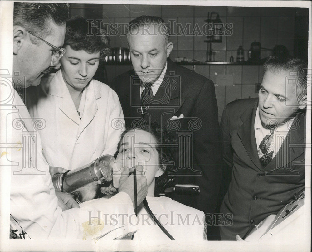 1950 Press Photo Eleanor Hughes Saul Levy Isaac Schour  Della Fitzgerald Spring - Historic Images