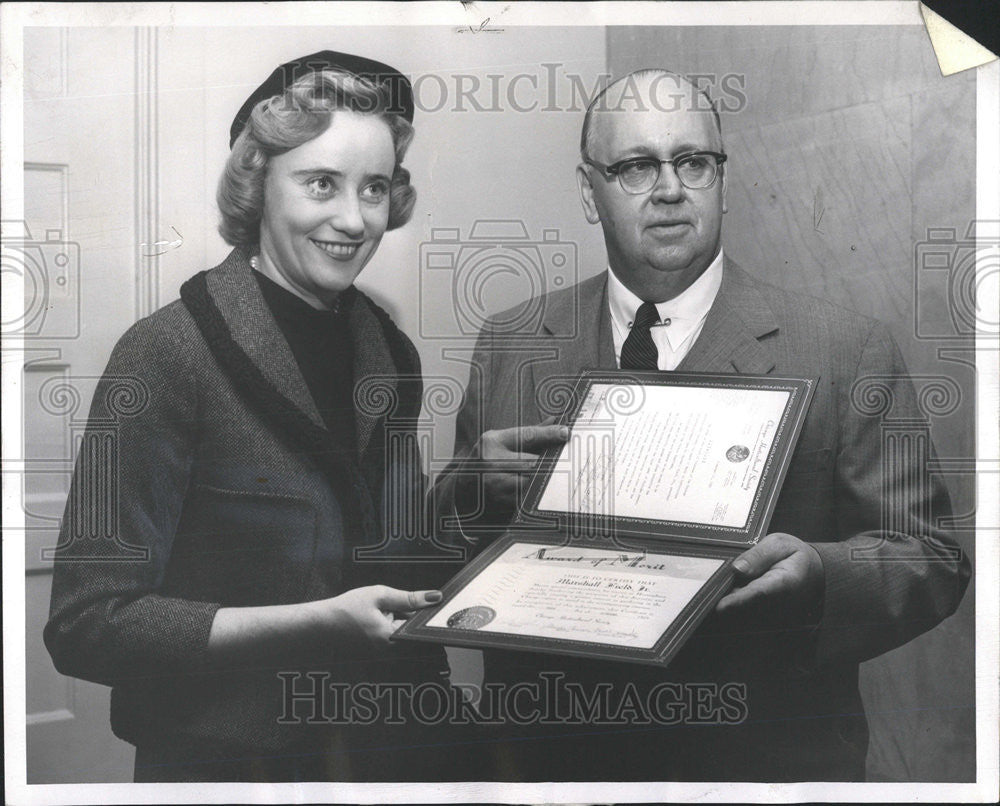 1958 Press Photo Marshall Field Milton Carleton President Chicago - Historic Images