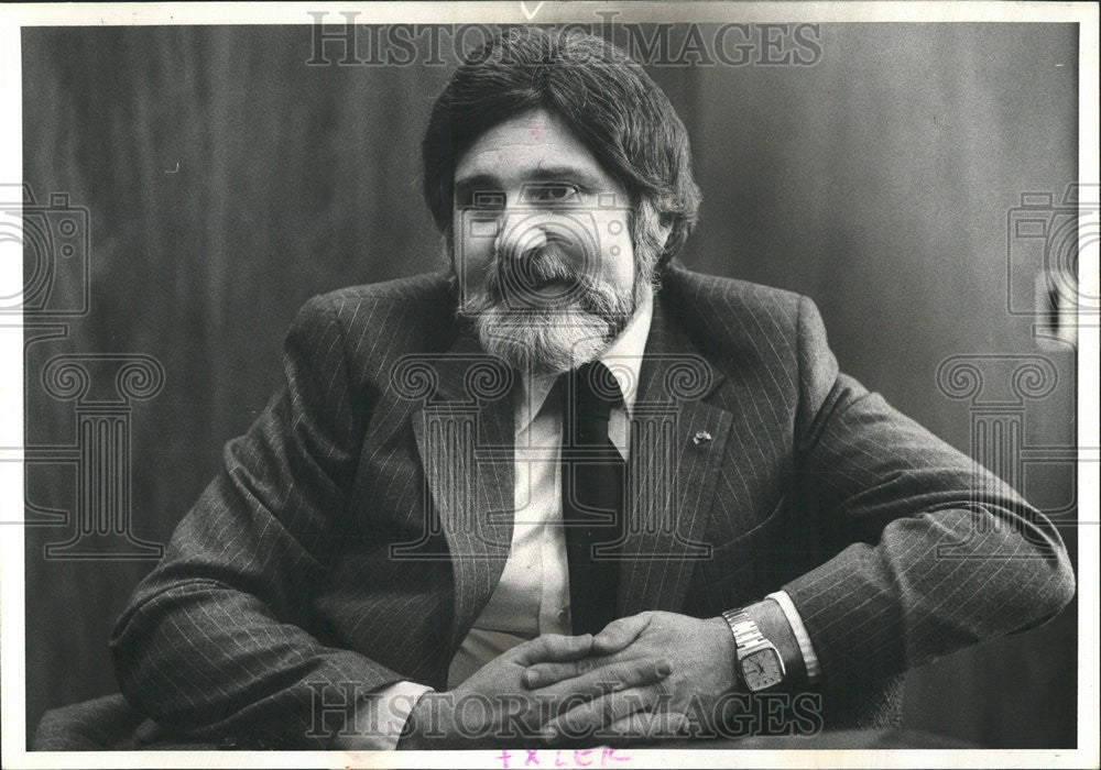 1980 Press Photo Louis Lerner Publisher newspapers Norway Alex Seith - Historic Images