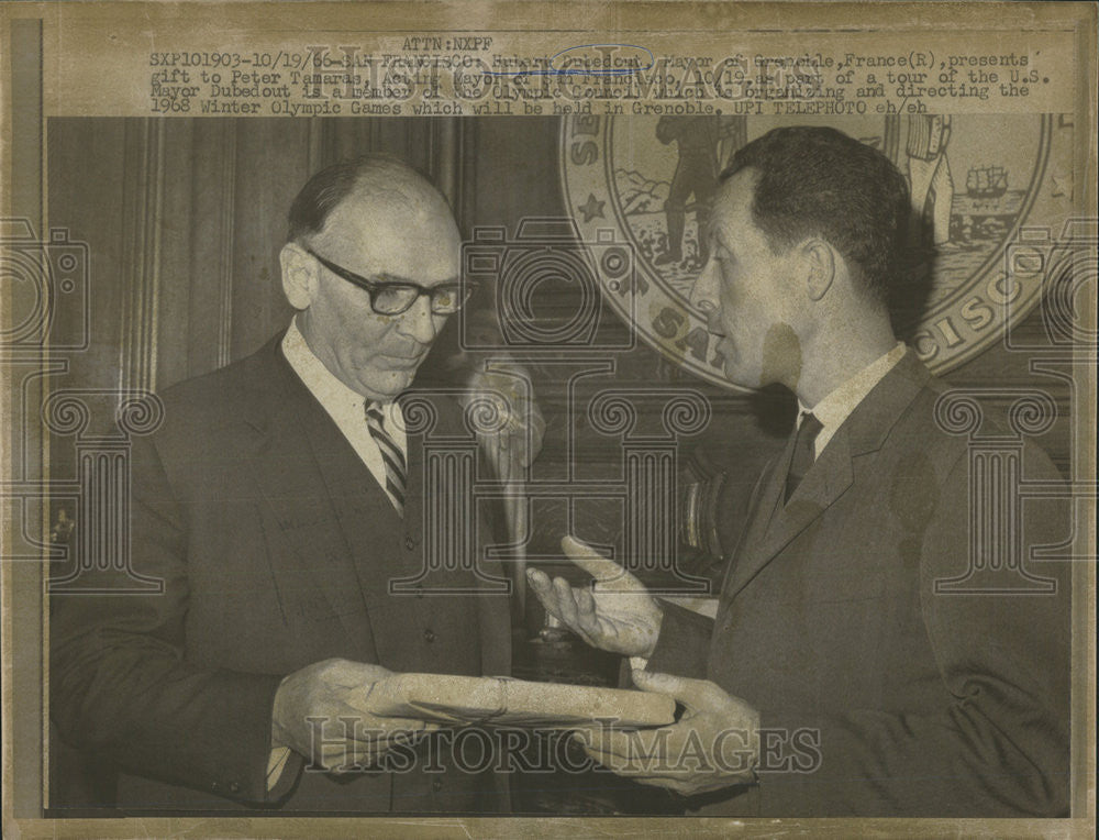 1956 Press Photo French Mayor Hubert Dubedout, San Francisco Mayor Peter Tamaras - Historic Images