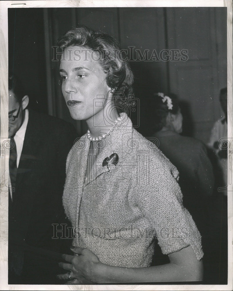 1961 Press Photo Mrs Douglas Kinney Praty - Historic Images