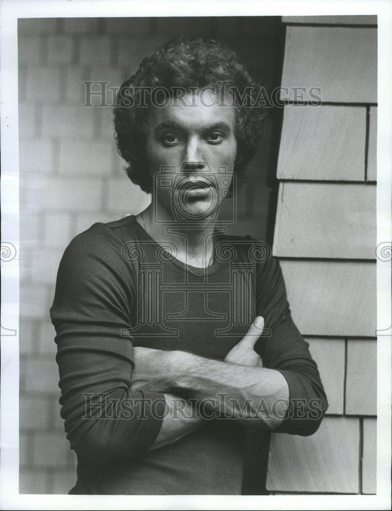 1977 Press Photo Actor Gary Frank In ABC Drama Family - Historic Images