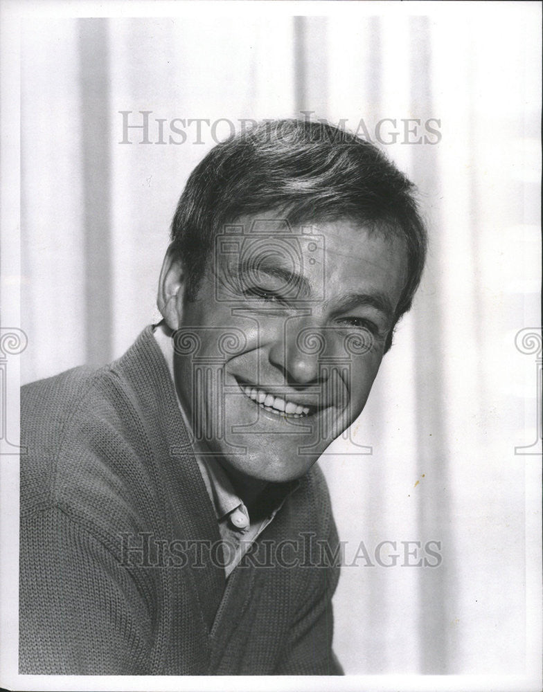 1969 Press Photo Don Francks Actor CBS Jericho - Historic Images