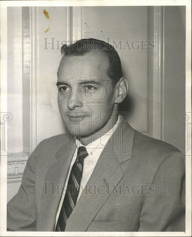 1956 Press Photo Desmond Sherman Stephen Kelley Clarage - Historic Images